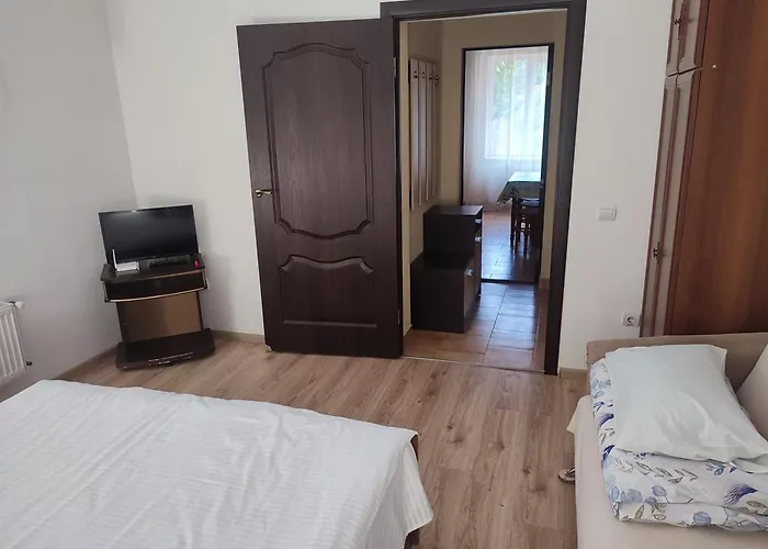 Apartman Doba - центр 1 кім 4 міс завжди тепла !