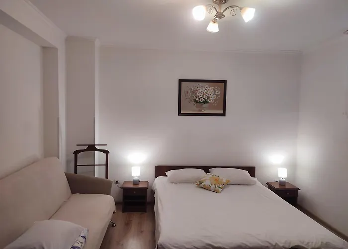 Doba - центр 1 кім 4 міс завжди тепла ! Apartman