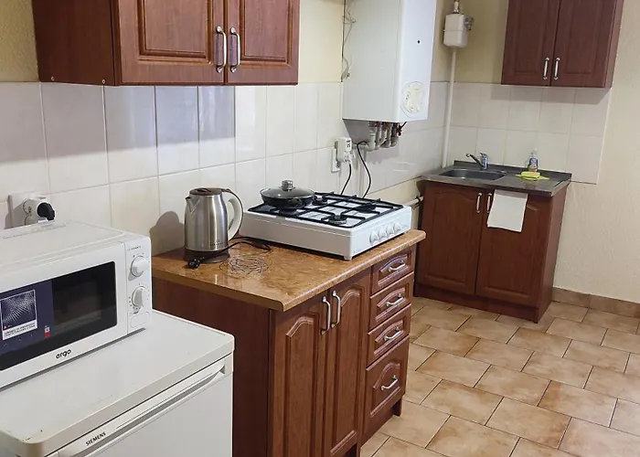 Apartman Doba - центр 1 кім 4 міс завжди тепла !